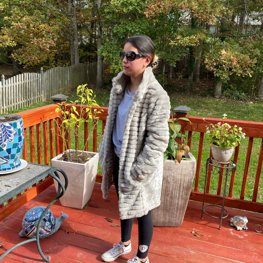 Coat - Picture 2 of 5